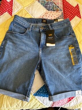 NWT Lee Women's Light Blue Bermuda Jean Shorts